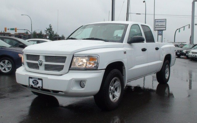 dodge-dakota-sxt-01